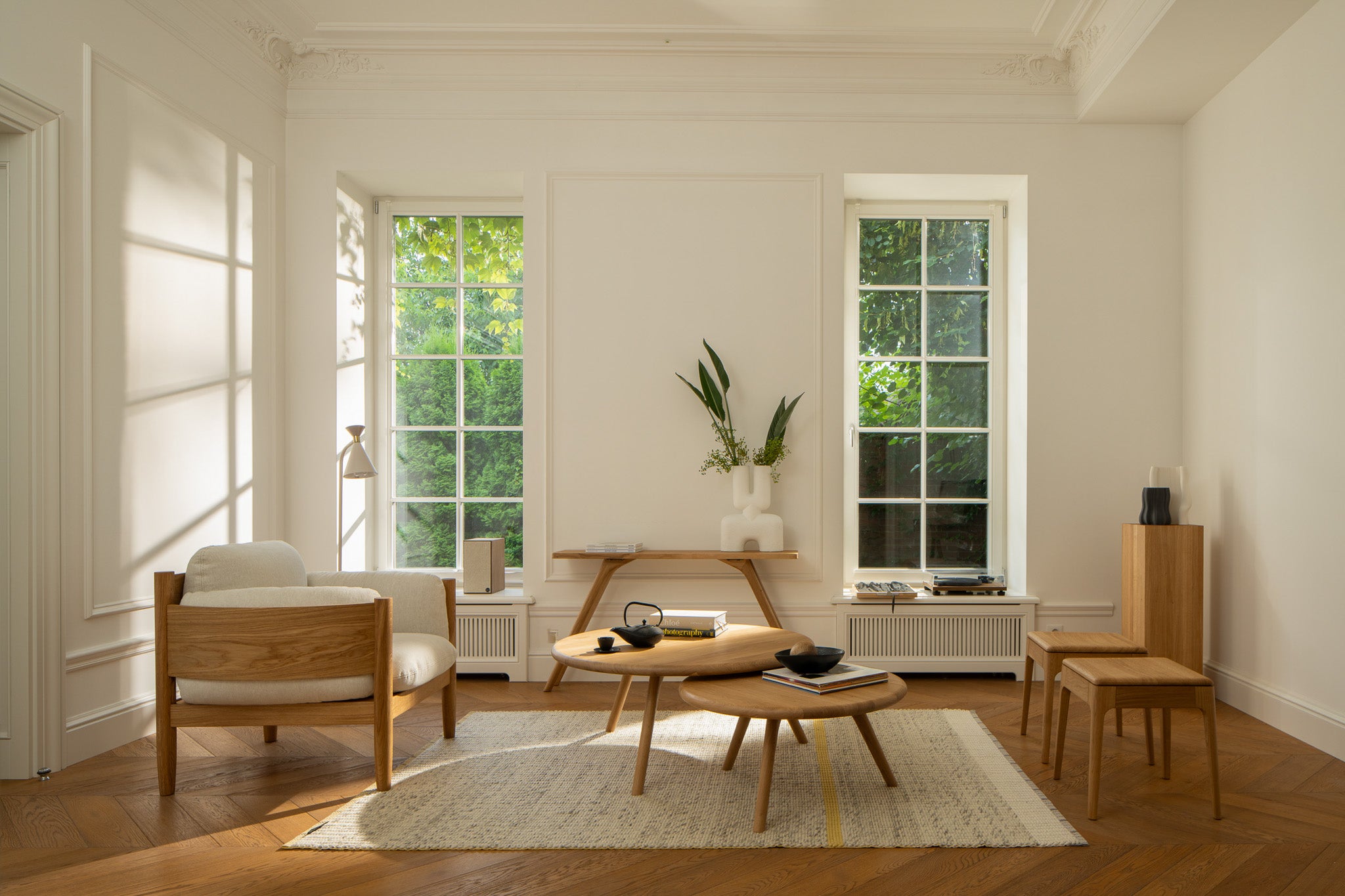 ARLEN | Nesting Round Coffee Tables
