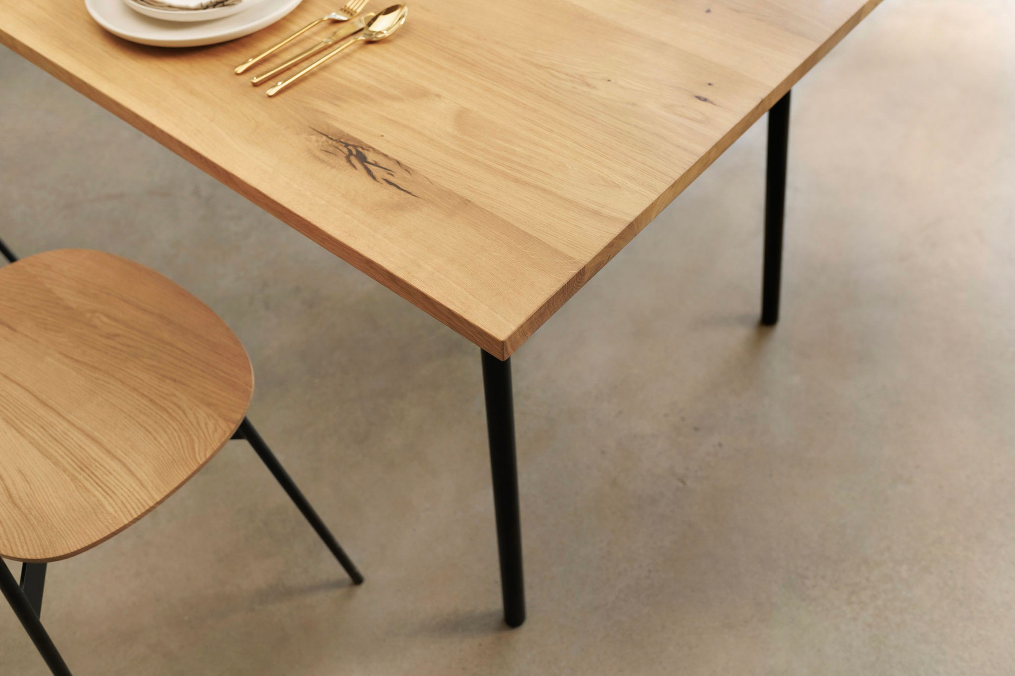 MARTA | Oak Extendable Dining Table