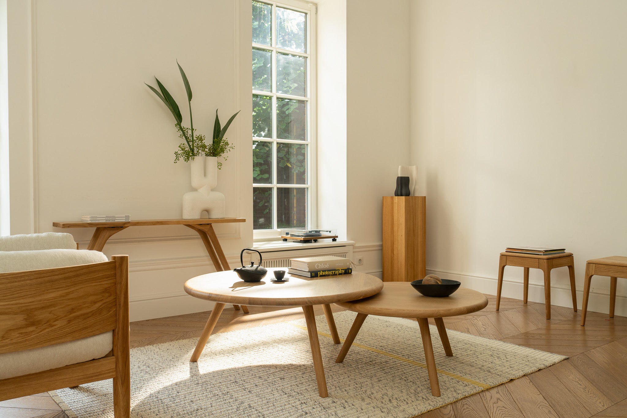 ARLEN | Nesting Round Coffee Tables