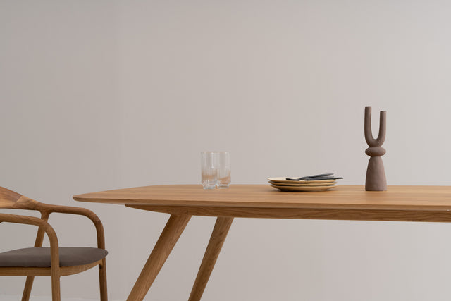 TAVI | Dining Table image 10