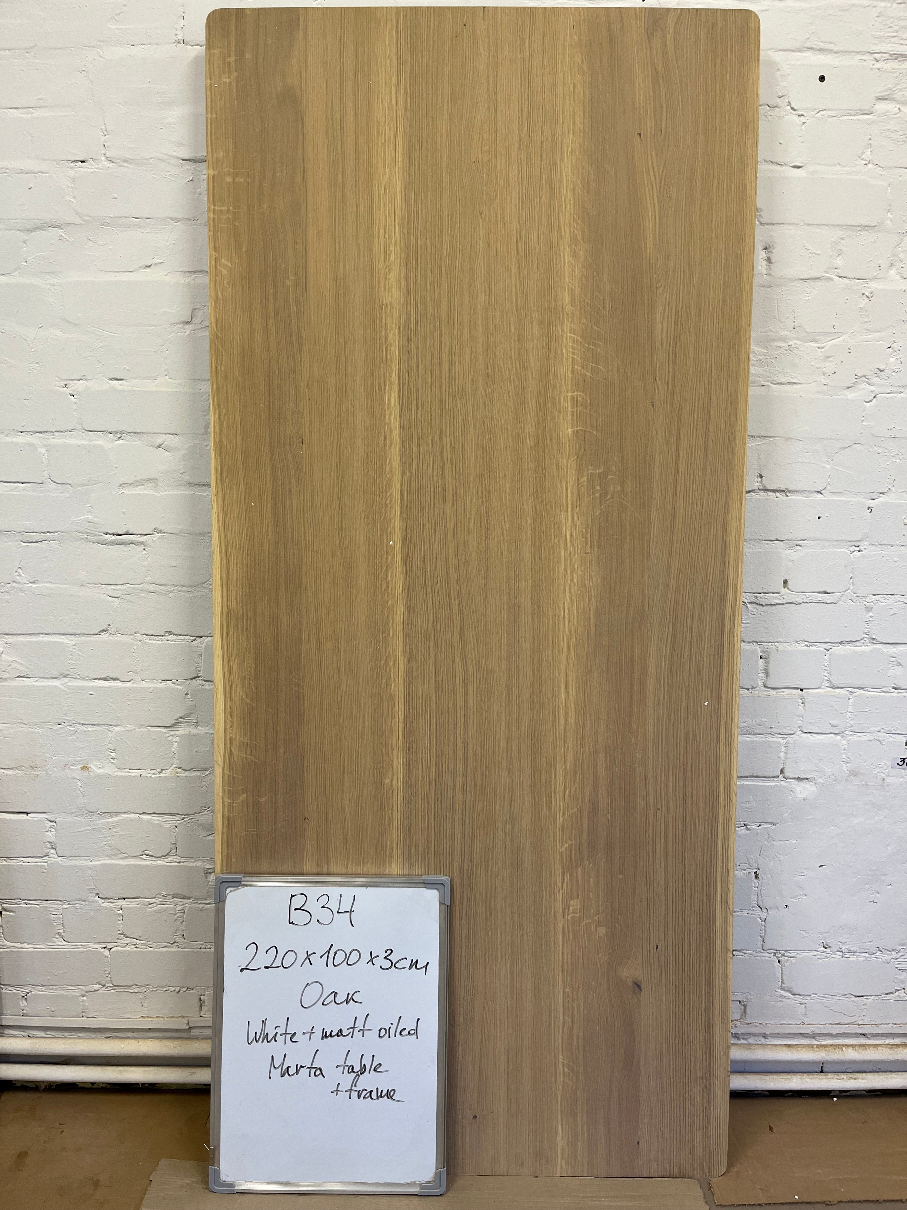 MARTA | Oak Table | 87
