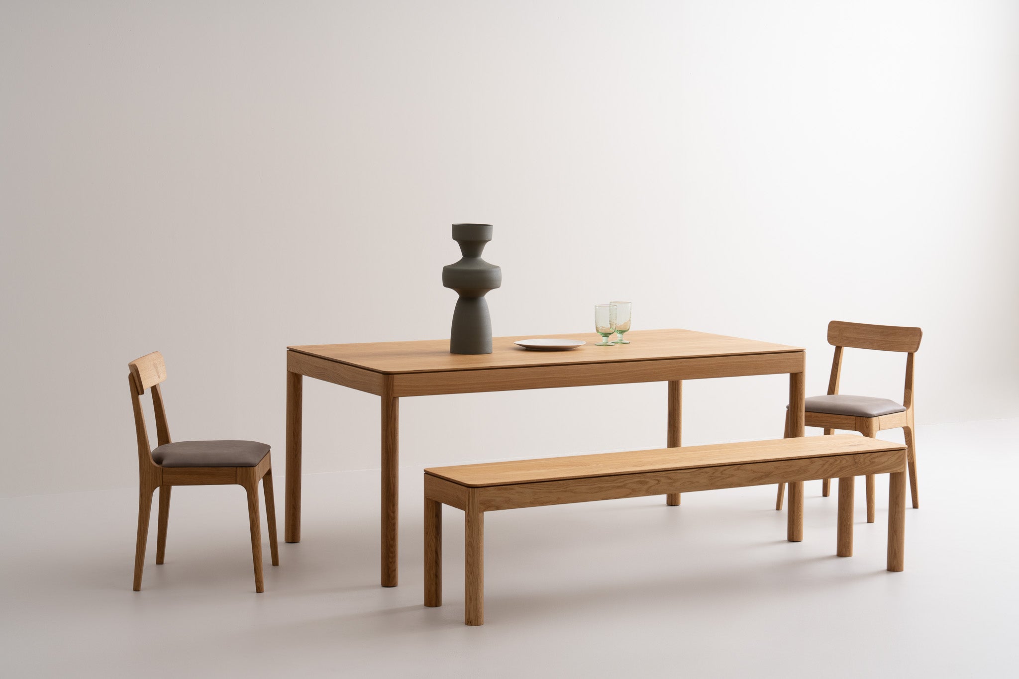CAROLINA S | Oak Dining Table