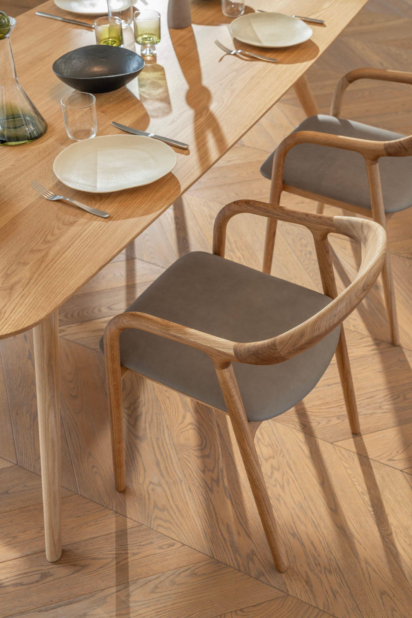 LELA S | Chair image 40