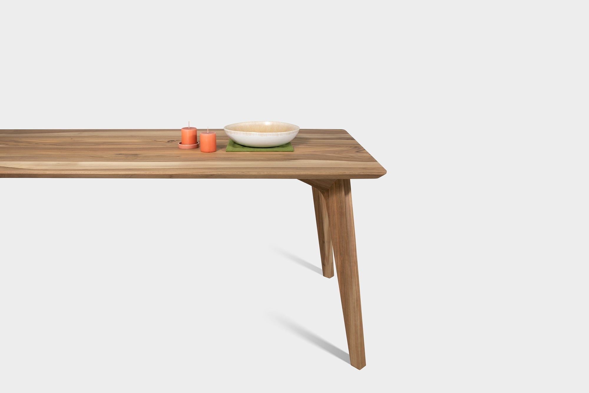 AMBER S | Walnut Bench