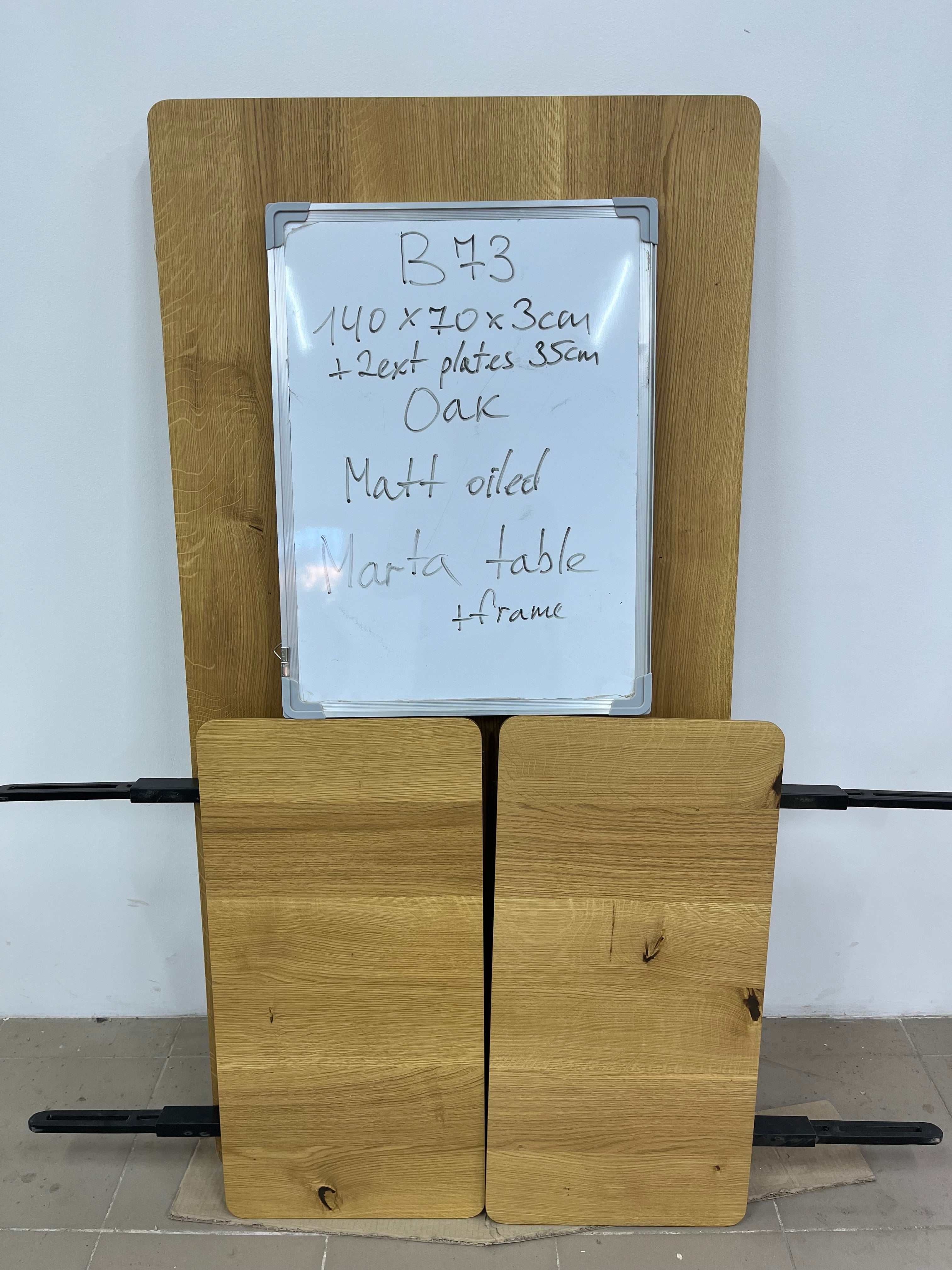 MARTA | Oak Extendable Table | 55