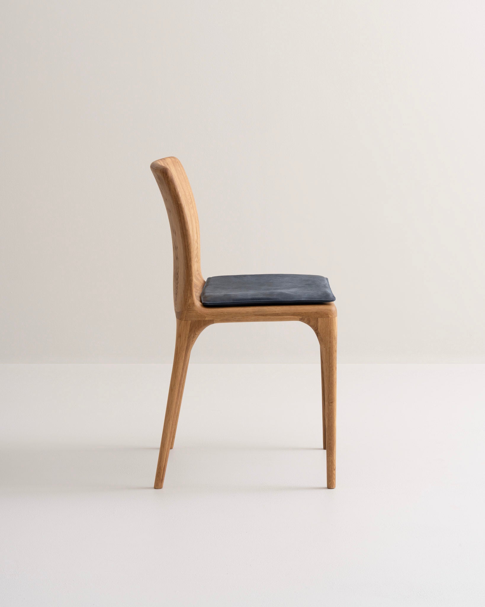 LÜNA | Chair image 30