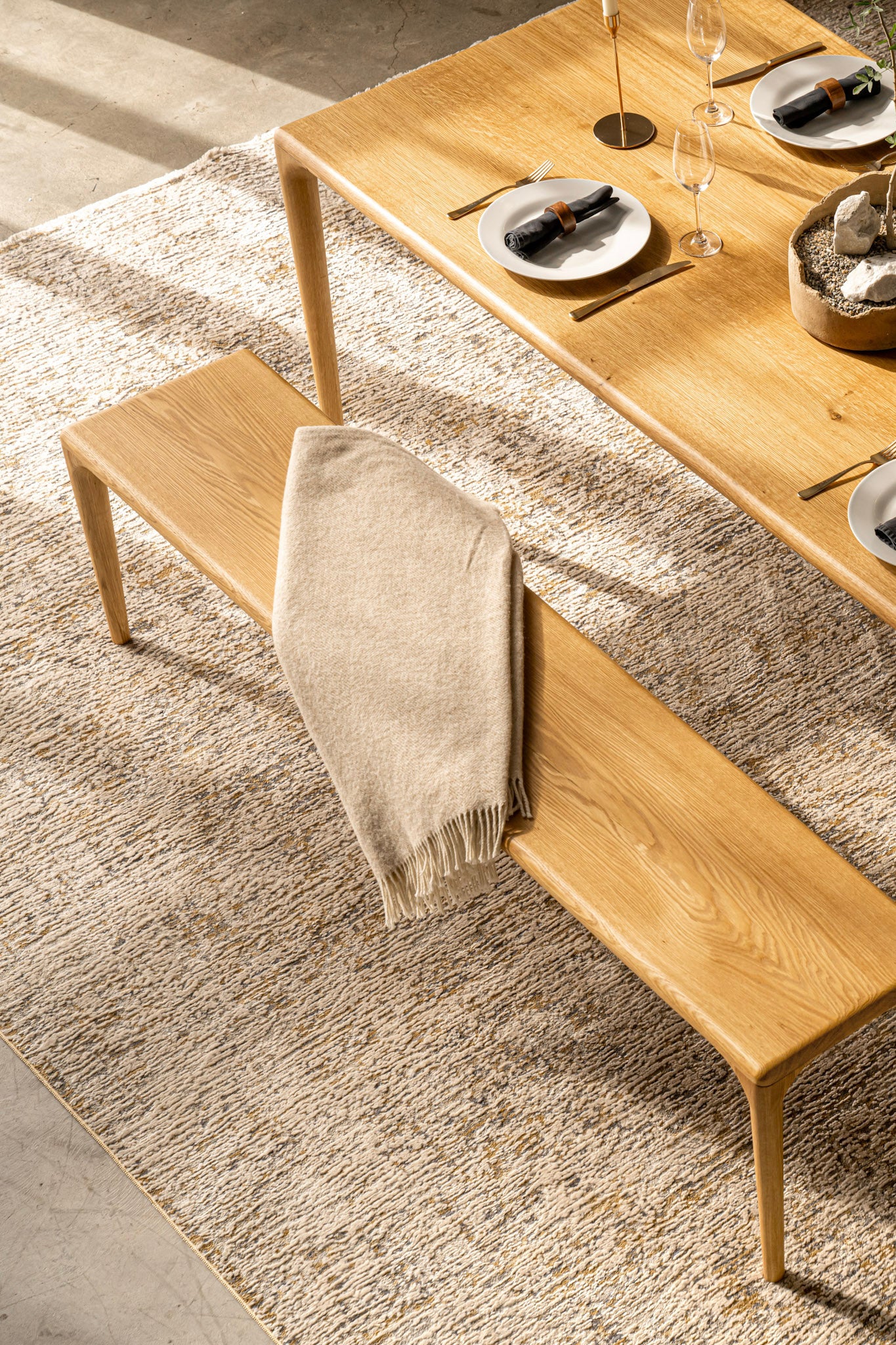 LÜNA | Walnut Bench