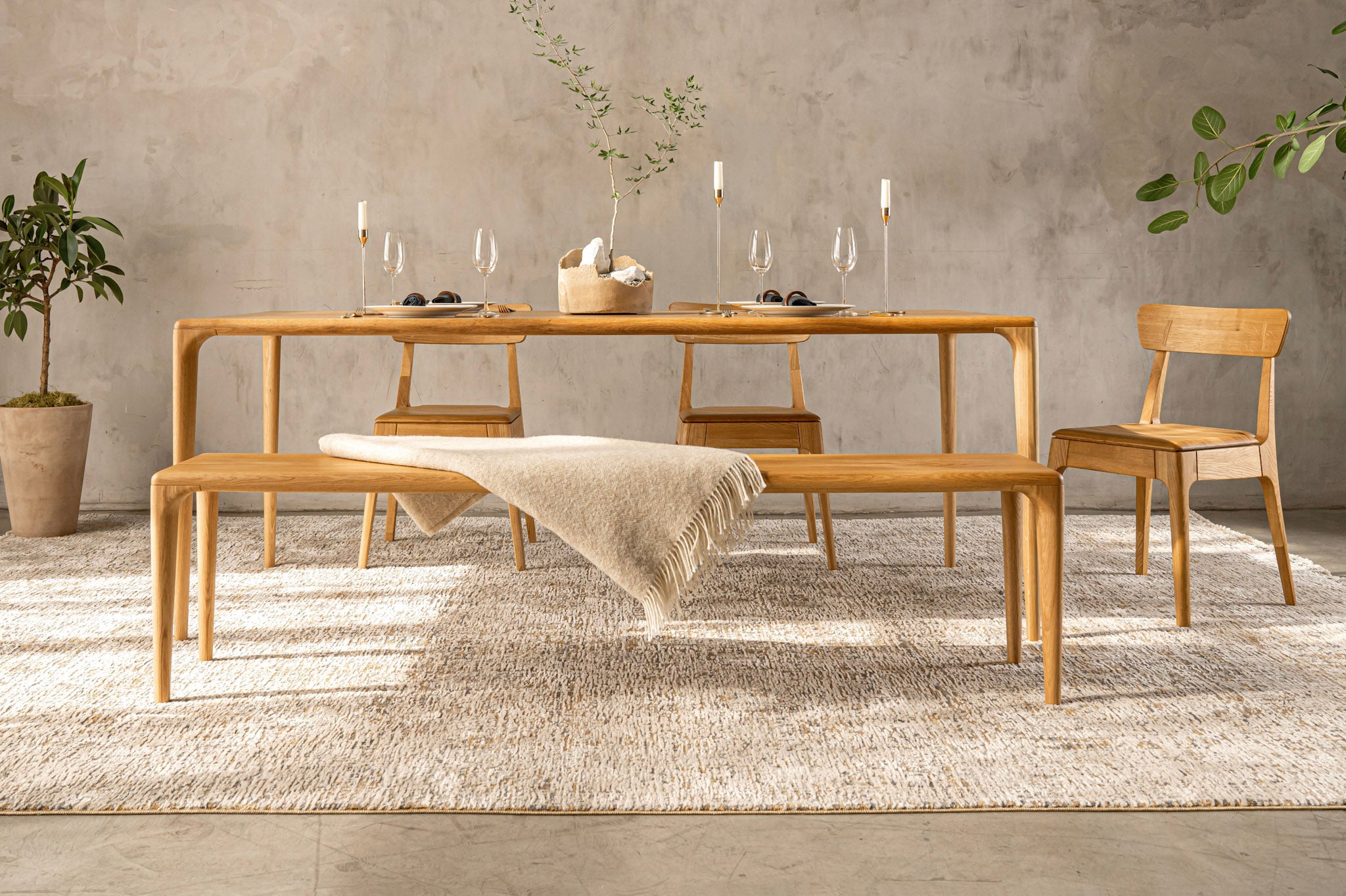 LÜNA | Walnut Bench