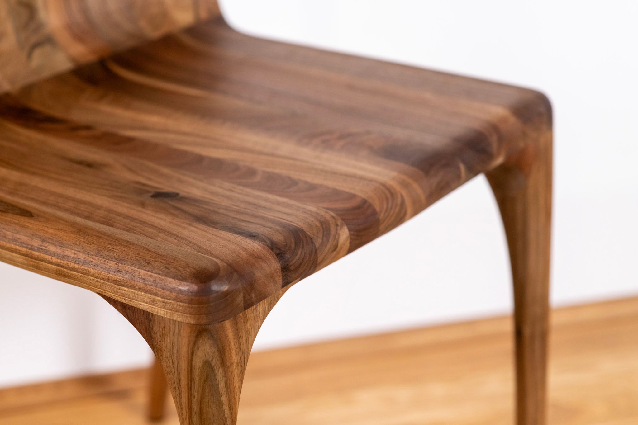LÜNA | Walnut Chair image 7