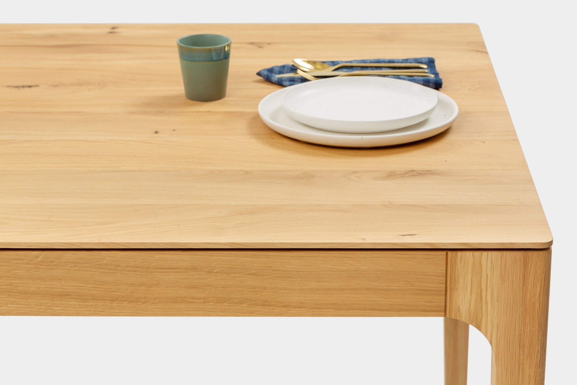 CAROLINA | Oak Dining Table