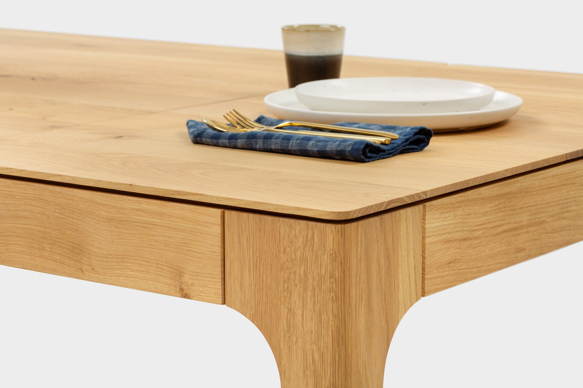 CAROLINA | Oak Dining Table