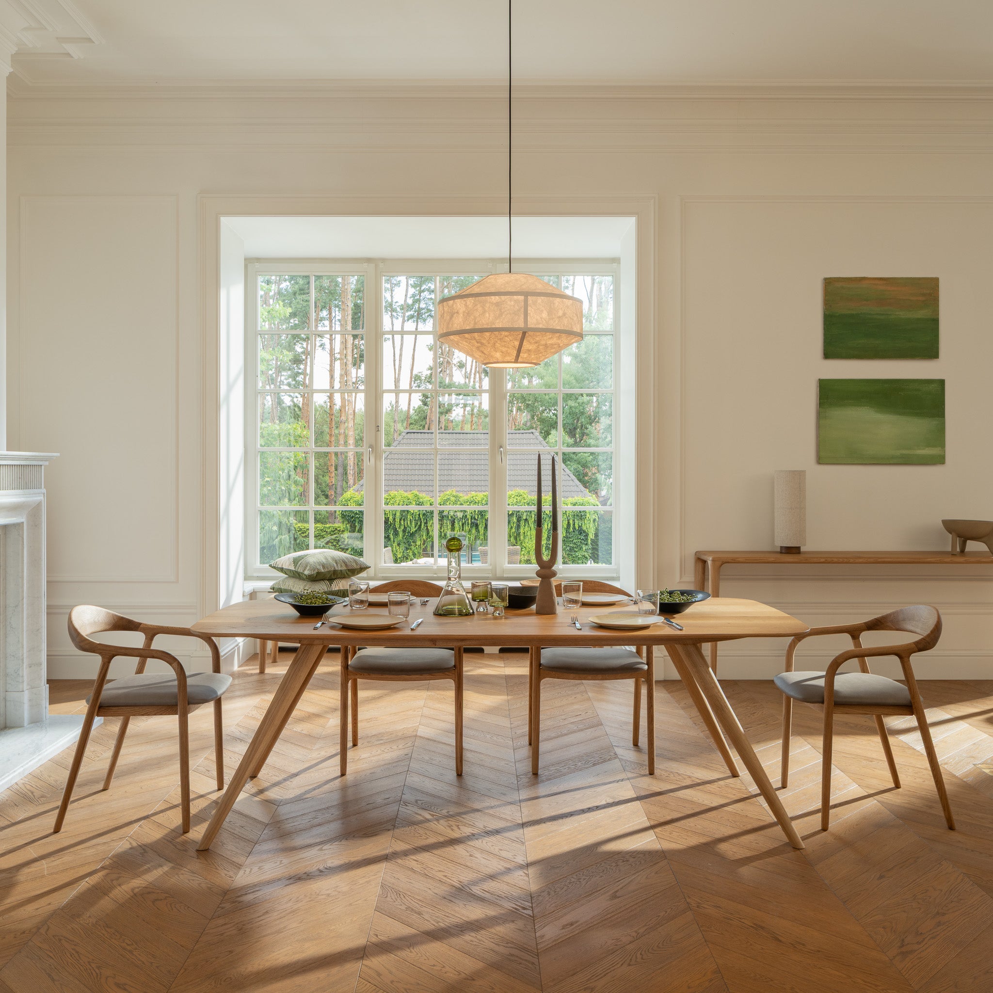 TAVI | Dining Table image 28