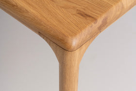 LÜNA S | Dining Table image 21