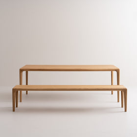 LÜNA S | Dining Table image 1