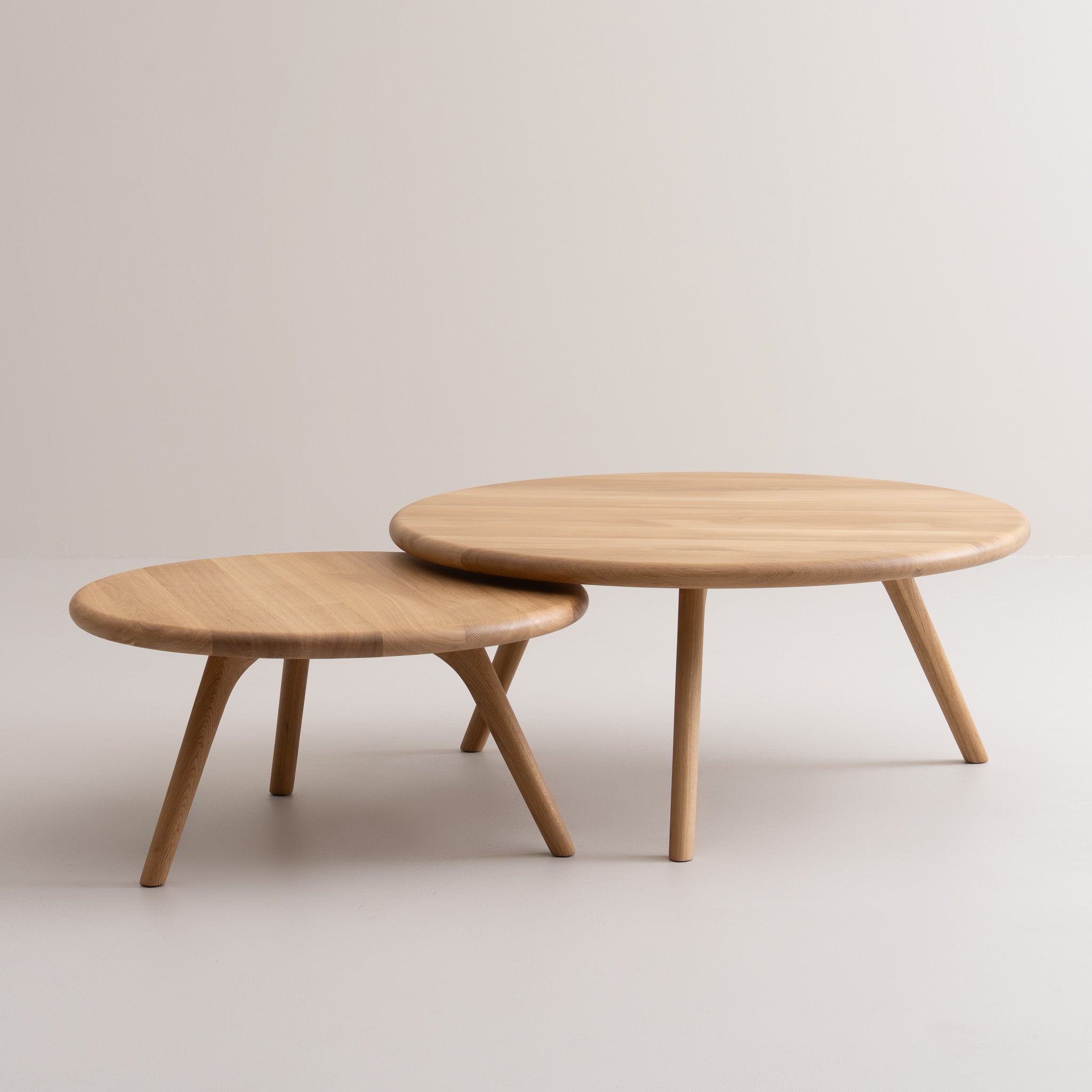 ARLEN | Nesting Round Coffee Tables image 1