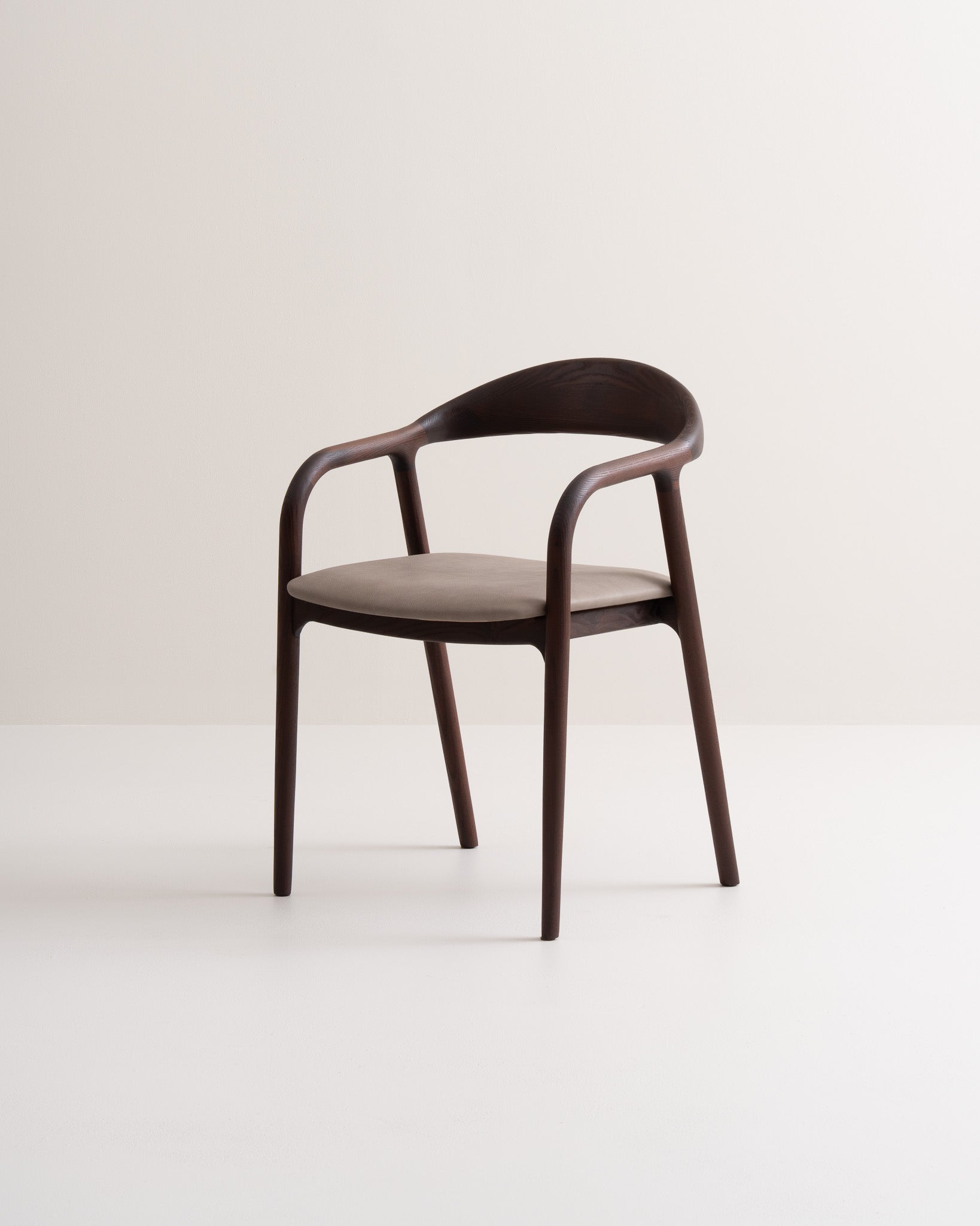 LELA S | Chair image 23