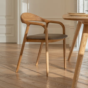 LELA S | Chair image 2