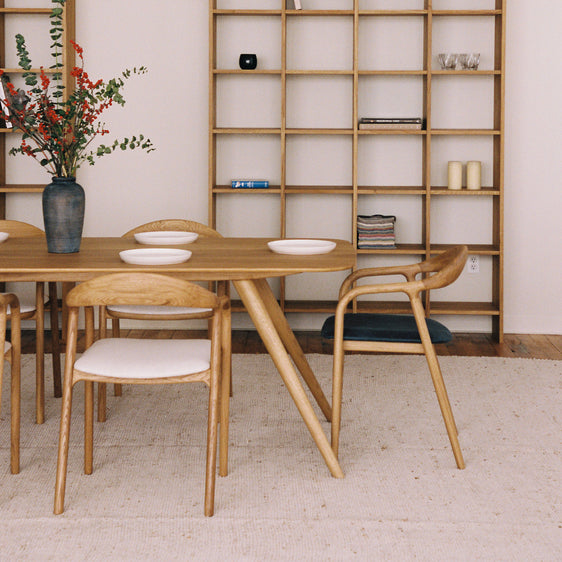 TAVI | Dining Table