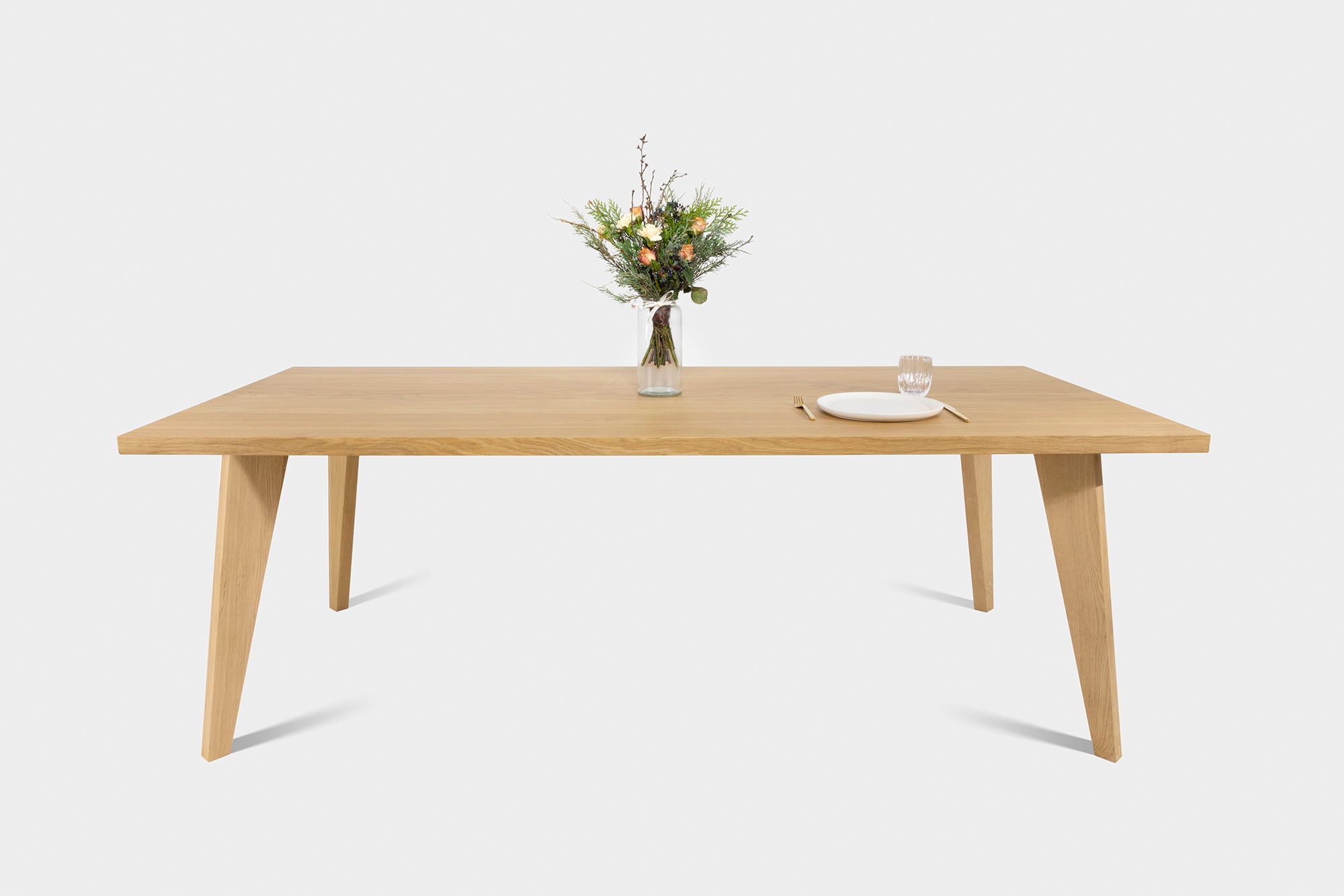 AMBER | Walnut Dining Table