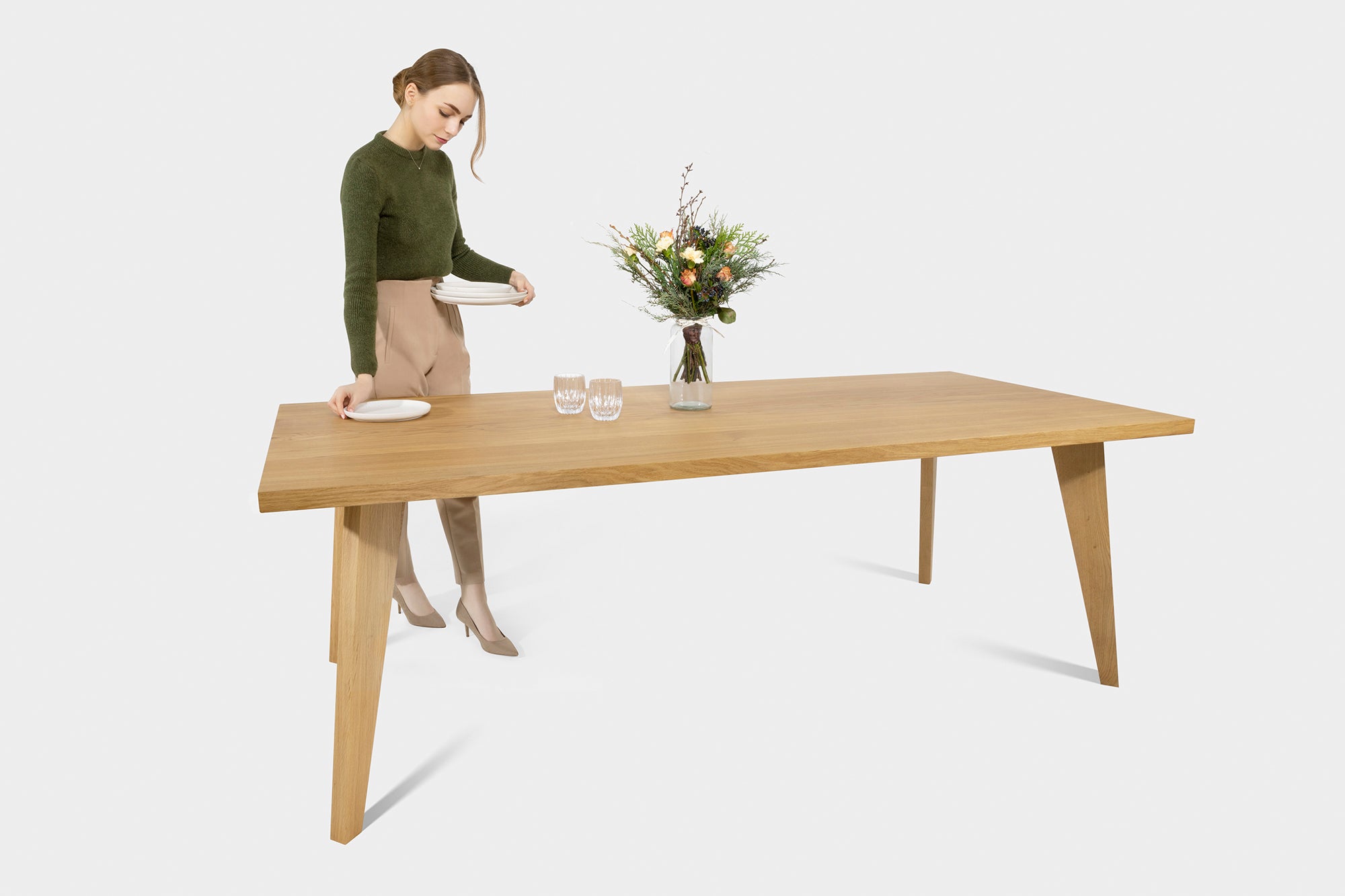 AMBER | Walnut Extendable Dining Table