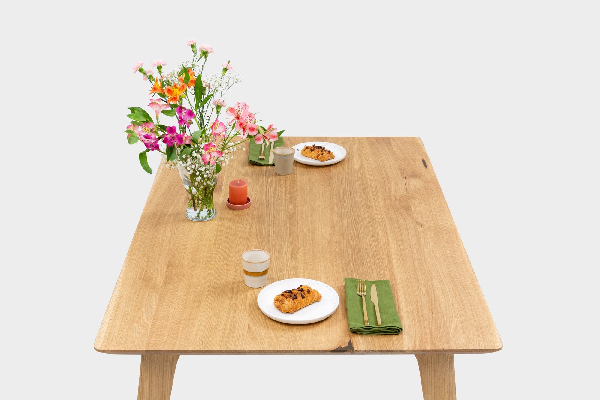 AMBER S | Oak Dining Table