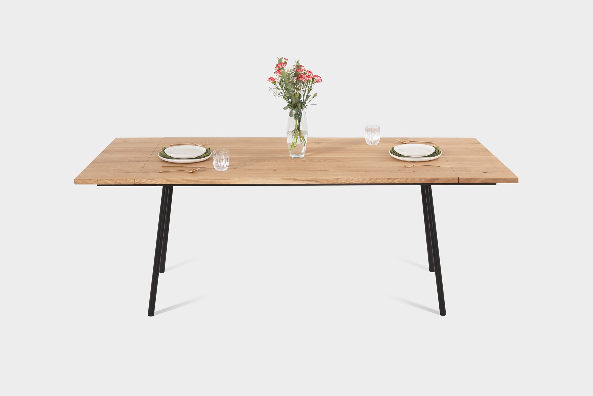 MARTA S | Oak Extendable Dining Table